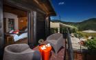 images/sejour-ardeche-maison-hotes/chambres-spacieuses-et-calmes-maison-hotes-de-charme/chambre-gite-avec-piscine-spa/chambre-a-louer-gite-ardeche-beaumont-france-castagnade_4.jpg