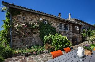 images/sejour-ardeche-maison-hotes/la-maison-hotes-gite-beaumont/galerie-photos-magnifiques-vacances-en-ardeche/gite-de-charme-en-ardeche-beaumont-france_15.jpg