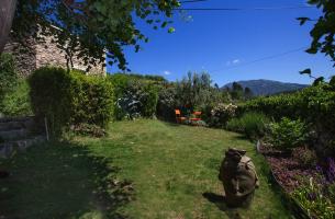 images/sejour-ardeche-maison-hotes/la-maison-hotes-gite-beaumont/galerie-photos-magnifiques-vacances-en-ardeche/photo-jardin-herbore-beaumont.jpg